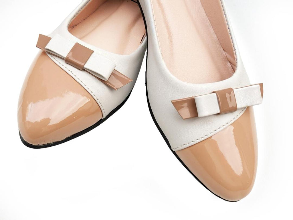 Women's Rexine Bow Flat Pumps Brown